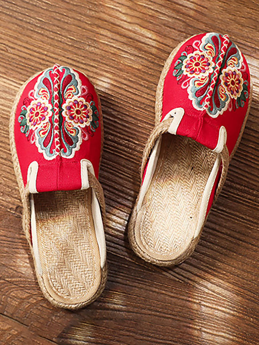 Sapatos florais casuais bordados retrô femininos